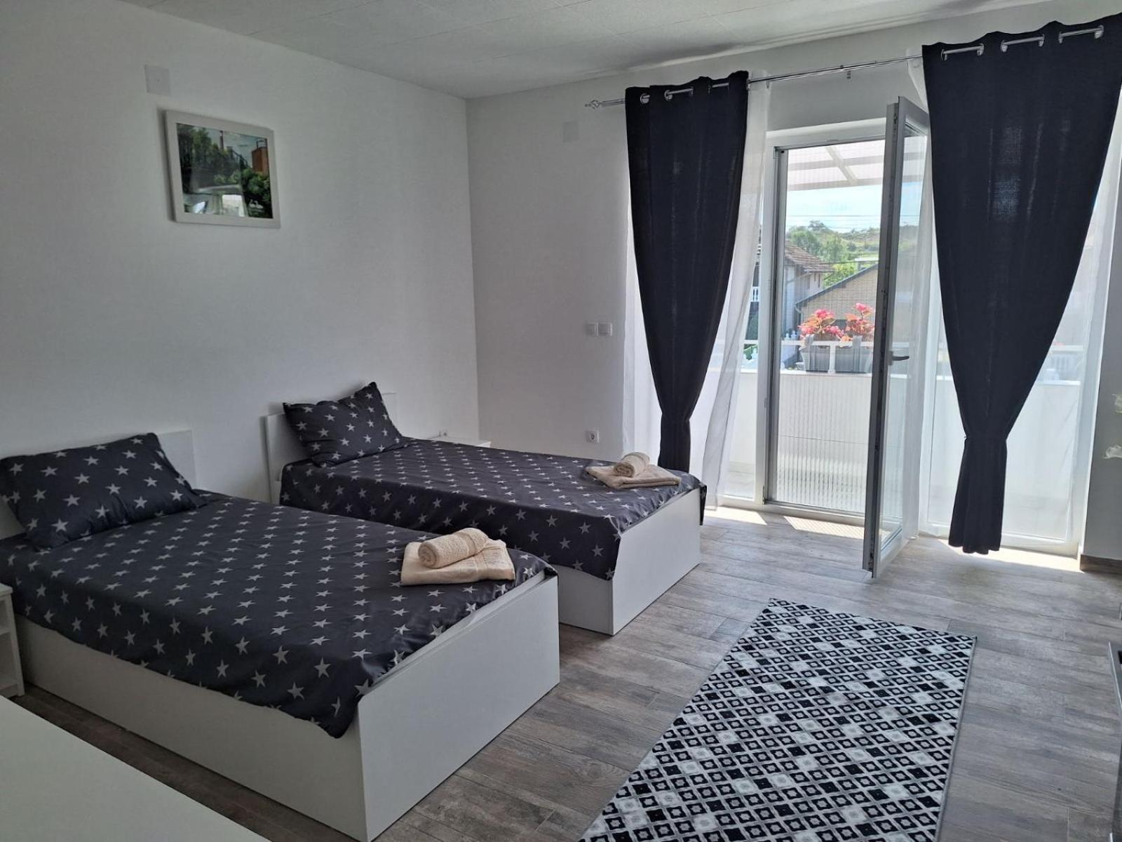 Apartmani Koki Kladovo Bagian luar foto