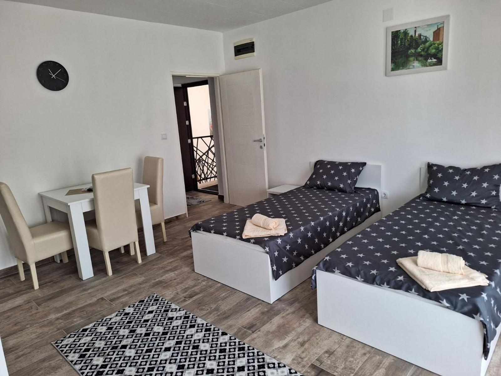 Apartmani Koki Kladovo Bagian luar foto