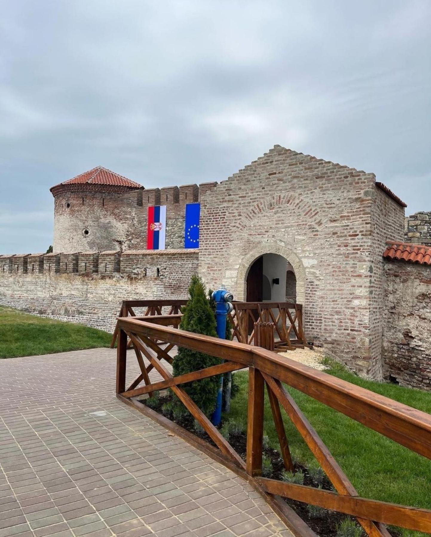 Apartmani Koki Kladovo Bagian luar foto